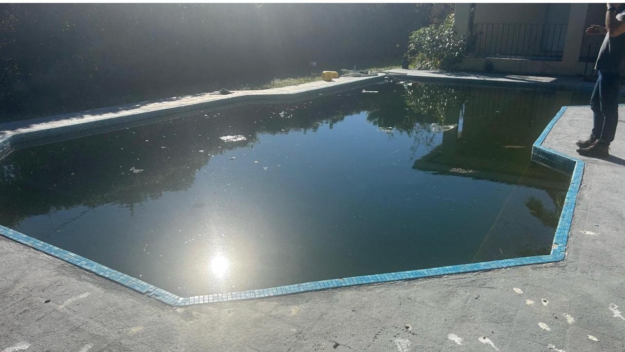 Pool draining, 20 NE 104 St