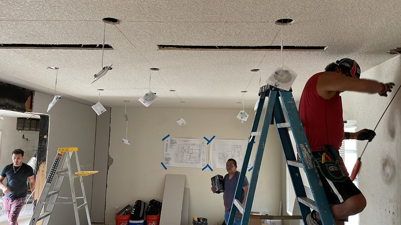 Drywall & finishing, 20 NE 104 St