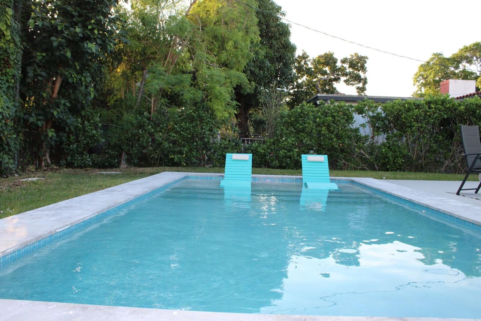 Pool & patio deck, 260 NE 46 St