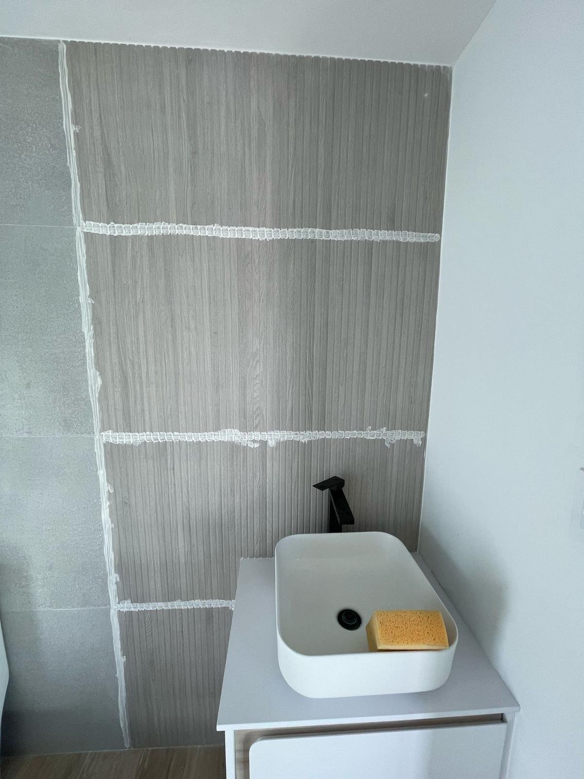 Bathroom wall tile, 1917 N Swinton Ave