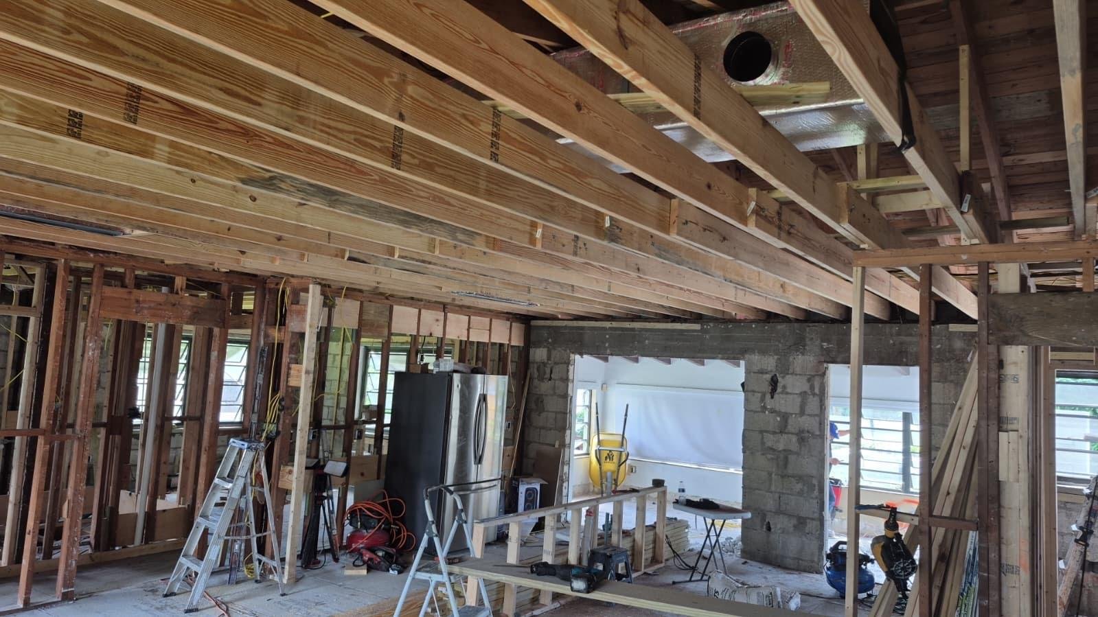 Construction photo, Shores Crest