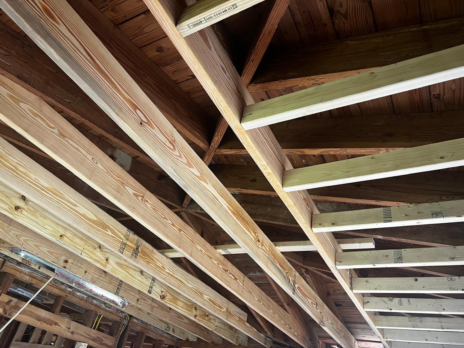Construction photo, Shores Crest