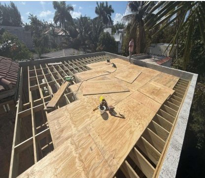 Construction photo, Nautilus