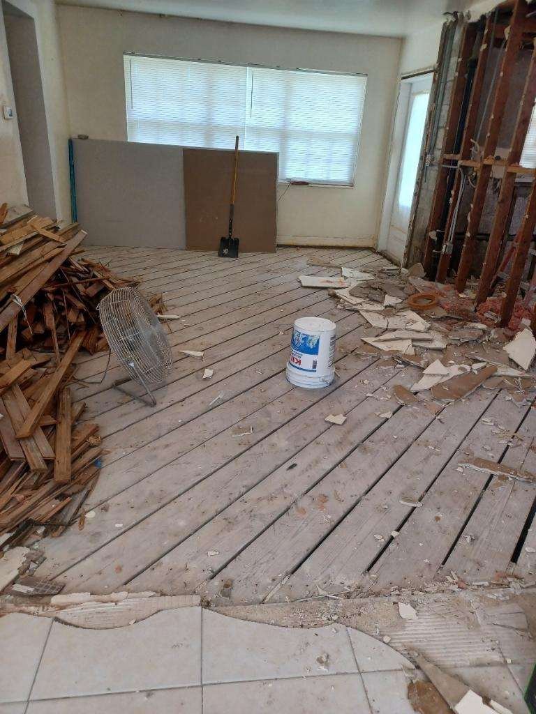 Construction photo, Shores Grove